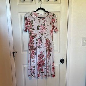 Chris & Carol Floral Dress. Size M.